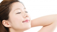 Rượu ngâm rau diếp cá - làm đẹp da cực hiệu quả